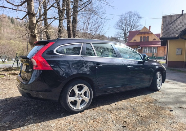 Volvo V60 cena 30200 przebieg: 376443, rok produkcji 2011 z Wisła małe 79